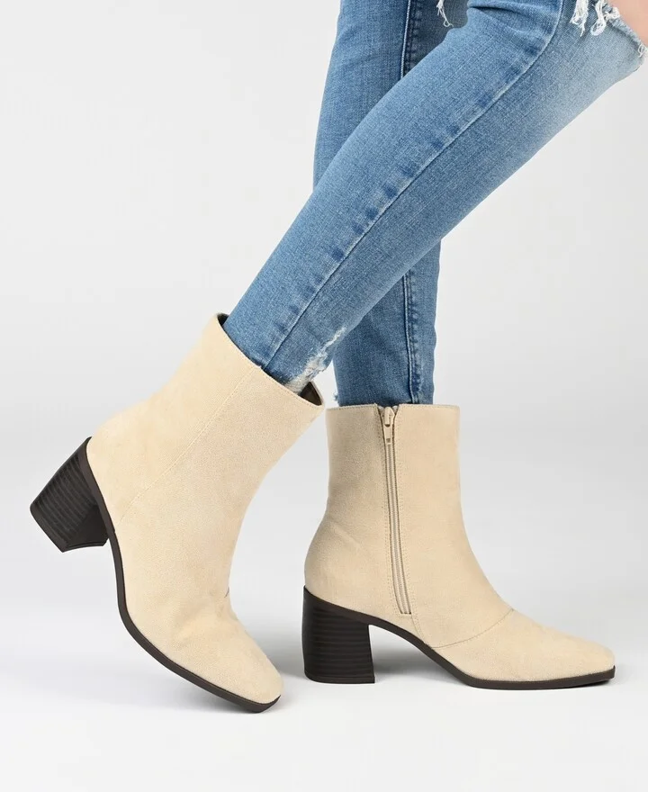 Journee Collection Women's Sloann Snip Toe Block Heel Booties - Image 6
