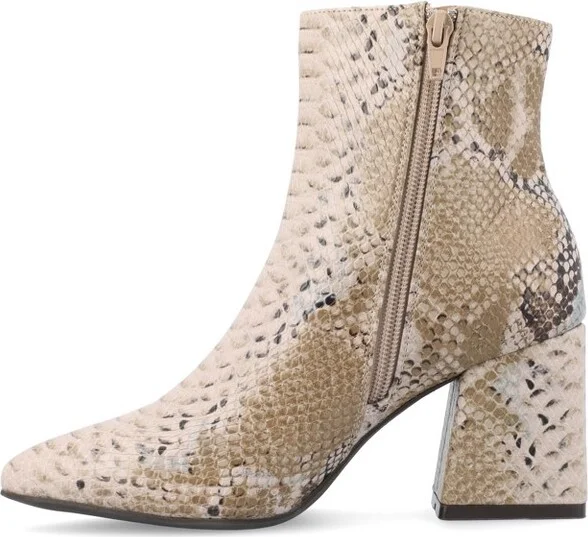 Journee Collection Women's Sorren Booties Patent/Black - Image 4