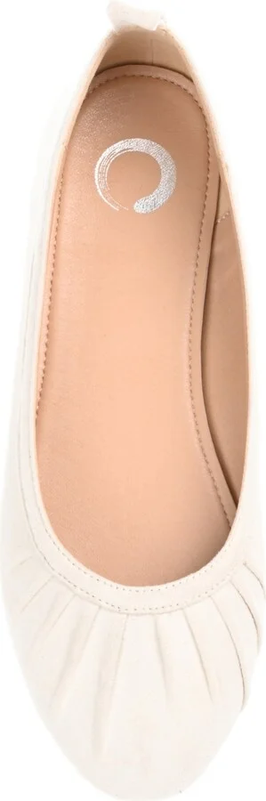 Journee Collection Women's Tannya Ruched Ballet Flats - Image 4