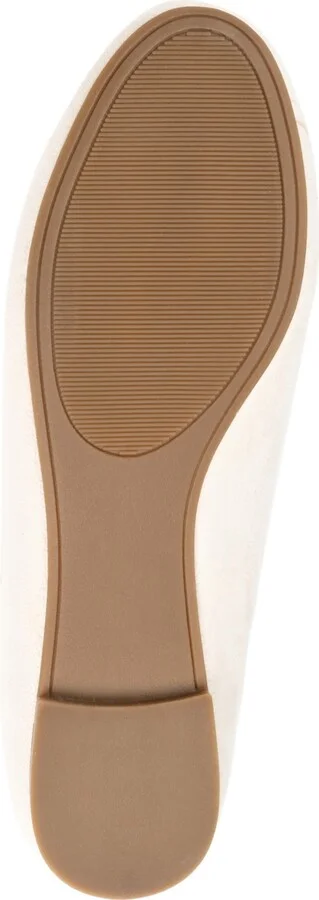 Journee Collection Women's Tannya Ruched Ballet Flats - Image 5