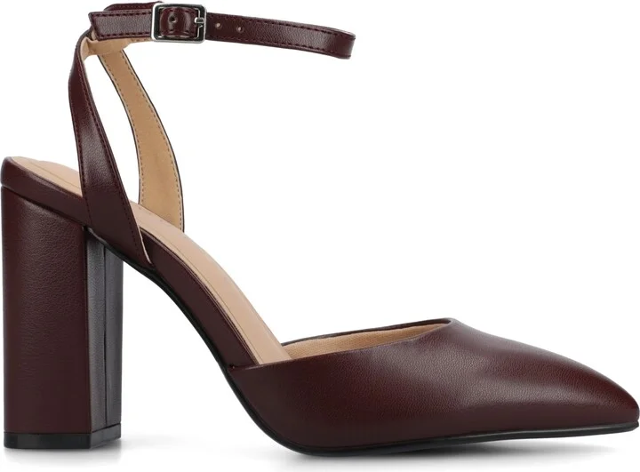 Journee Collection Women's Tyyra Pointed Toe Pumps - Image 6