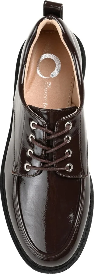 Journee Collection Women's Zina Lace Up Lug Sole Oxfords - Image 4
