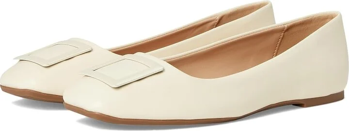 Journee Collection Zimia Women's Shoes Beige : 8.5 M, Synthetic