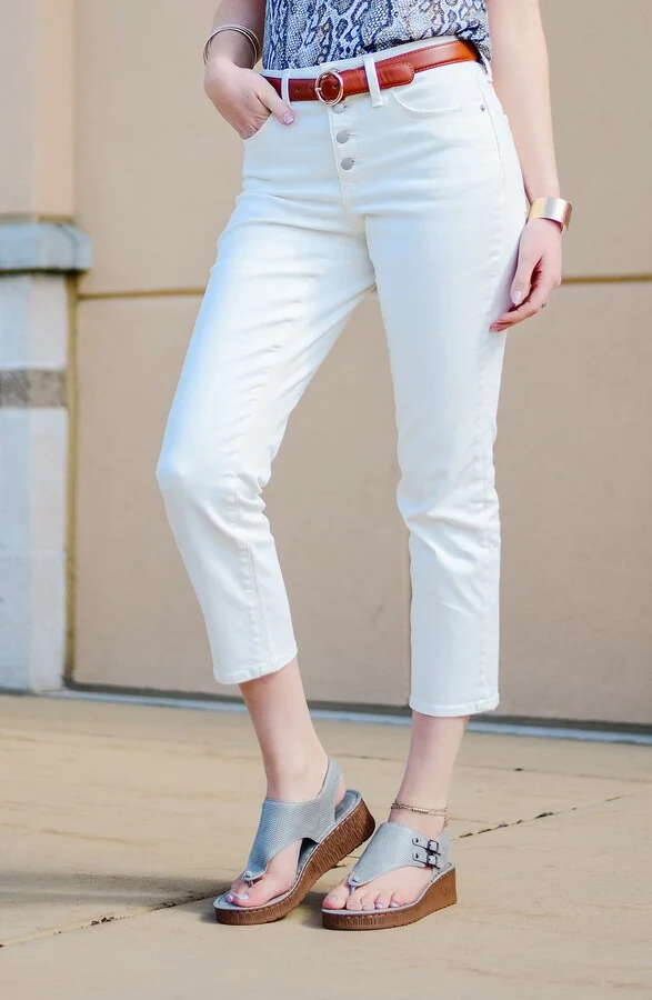 JOURNEE Mckell Wedge Sandal - Image 8