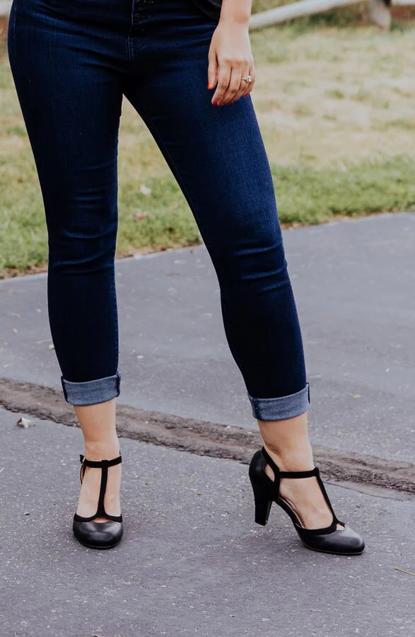 JOURNEE Olina T-Strap Pump - Image 7