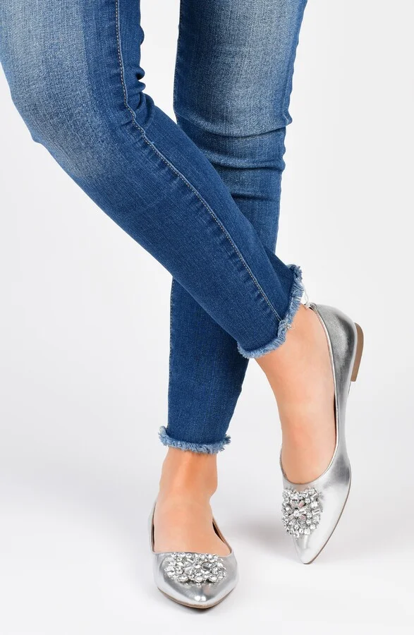 JOURNEE Renzo Embellished Flat - Image 9
