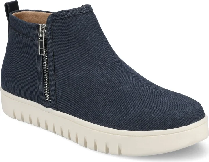 Journee Womens Alita Ankle Sneaker Bootie