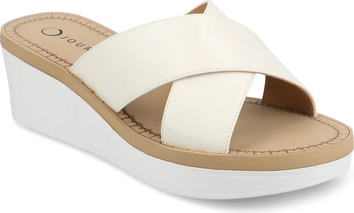 Journee Women's Biara Platform Wedge Sandals