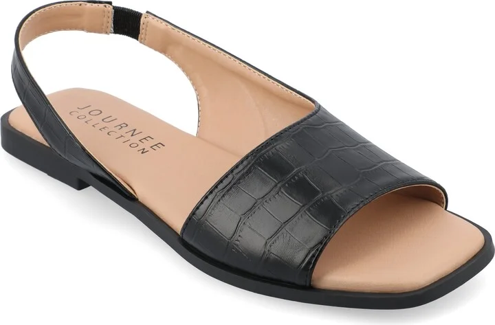 Journee Women's Brinsley Medium and Wide Width Flat Sandals