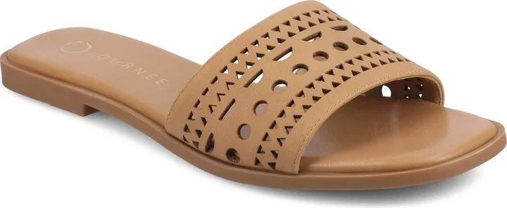 Journee Women's Brodie Flat Sandals