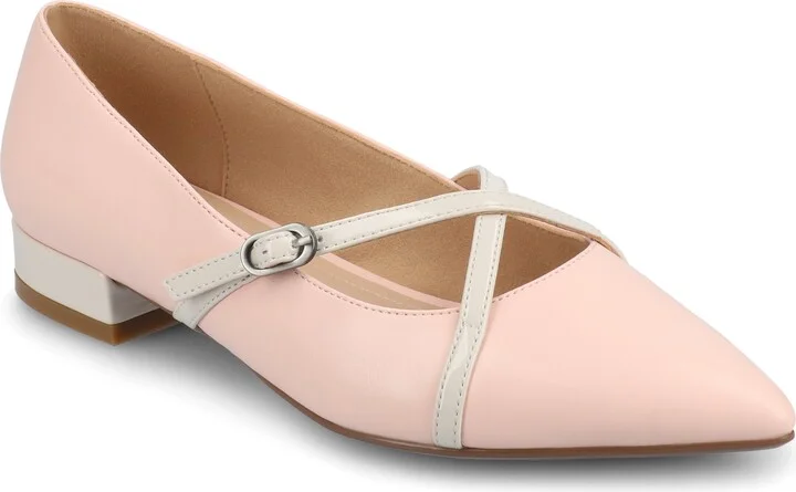 Journee Women's Camby Medium and Wide Width Dress Flats