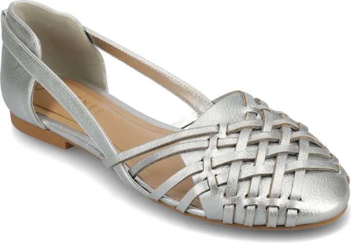 Journee Women's Ekko Medium and Wide Width Flat Sandals