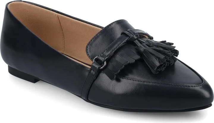 Journee Women's Jannah Medium and Wide Width Tassel Loafer Flats