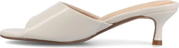 Journee Women's Jeylah Dress Sandals, Champagne - Image 6