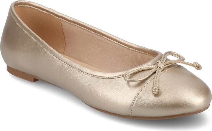 Journee Women's Kaiah Ballet Medium and Wide Width Dress Flats