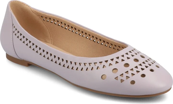Journee Women's Kamrah Ballet Dress Flats