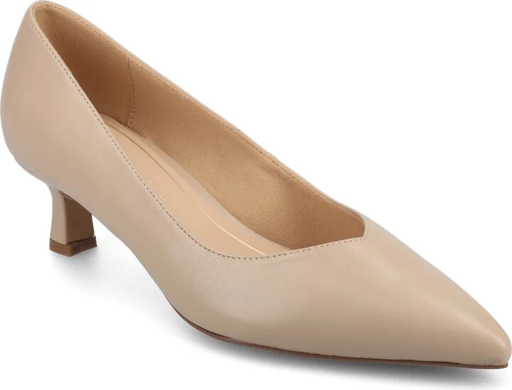 Journee Women's Pammie Medium and Wide Width Pumps