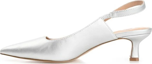 Journee Women's Paulina Medium and Wide Width Pumps, Pine 6.5W - Image 9