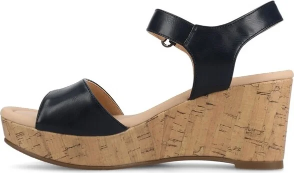 Journee Women's Ranae Platform Wedge Sandals, Brown - Image 4