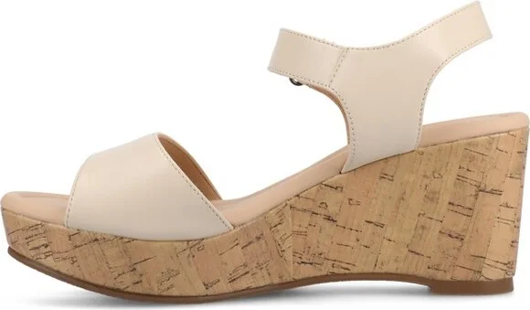 Journee Women's Ranae Platform Wedge Sandals, Brown - Image 5