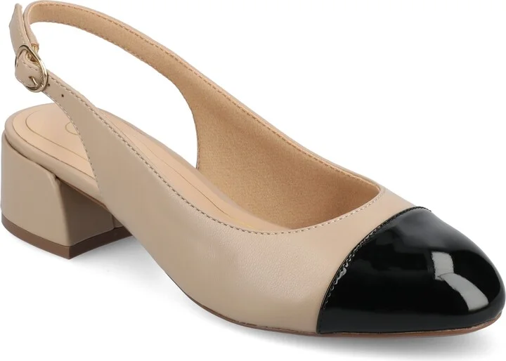 Journee Women's Sammie Medium and Wide Width Pumps