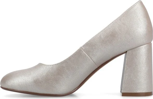 Journee Women's Seraphina Pumps, Beige - Image 11