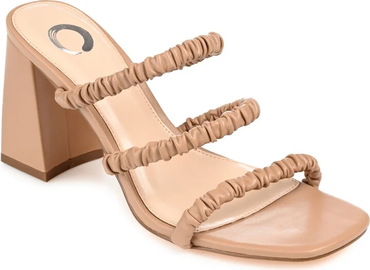 Journee Women's Tru Comfort Foam Reagaan Sandals