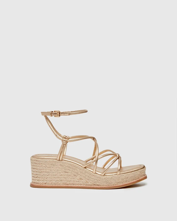 Julia Wedge