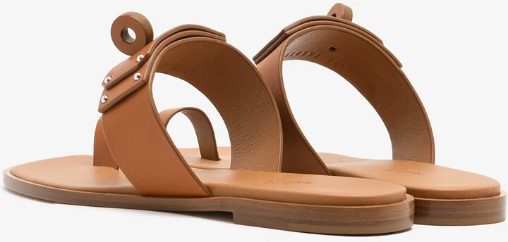 July Sandals in Naturel Calfskin with Oversized Kelly Buckle - Image 2