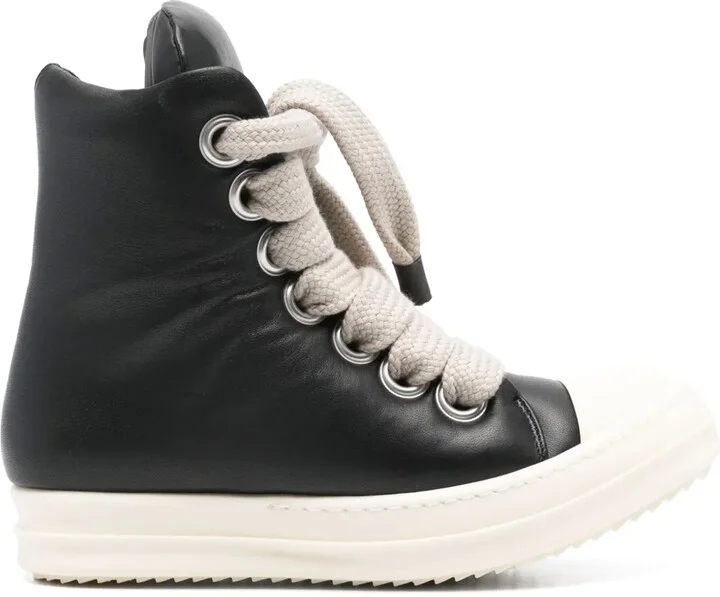 Jumbo sneakers