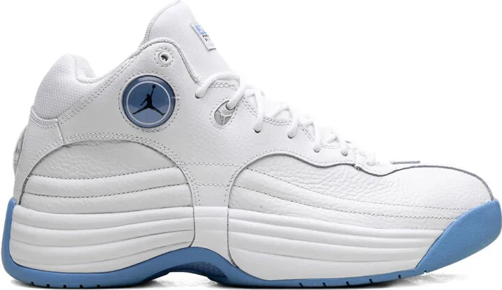 Jumpman Team 1 "UNC" sneakers