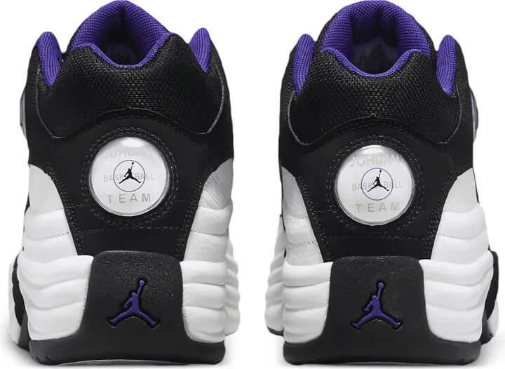 Jumpman Team "White/Field Purple" sneakers - Image 3