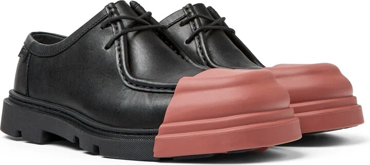 Junction Cap Toe Chukka Shoe