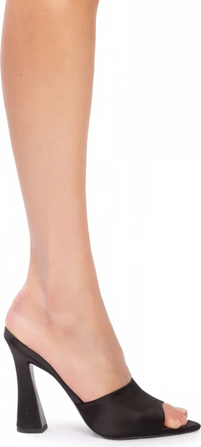 Junie Sandal - Image 2