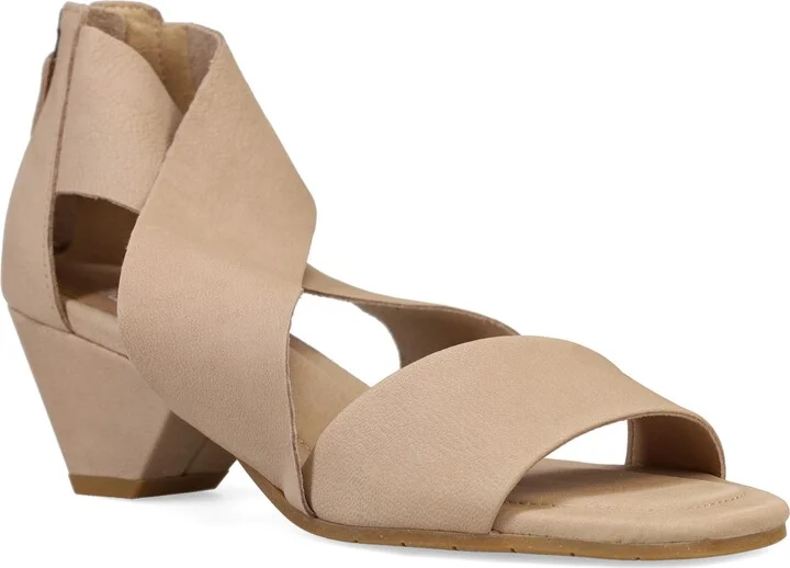 Junie Sandal