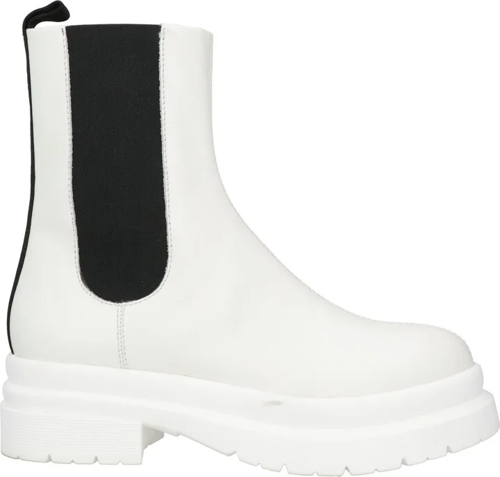 Jw Anderson Woman Ankle boots - Image 3