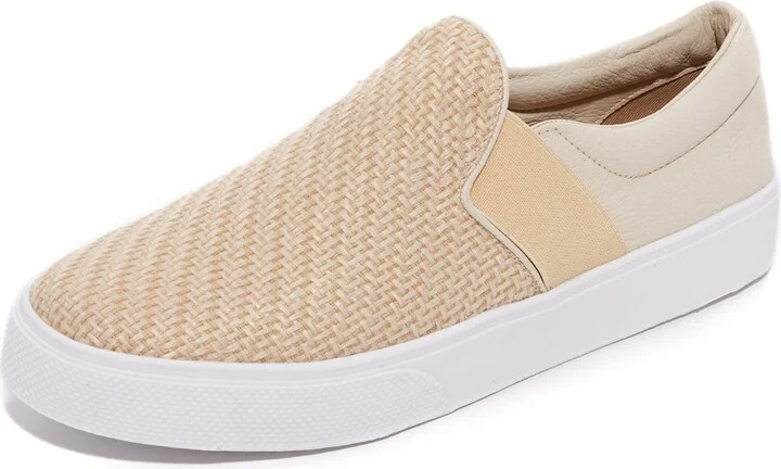 KAANAS Women's Santa Fe Fashion Skate Shoe Slip-On Casual Sneaker