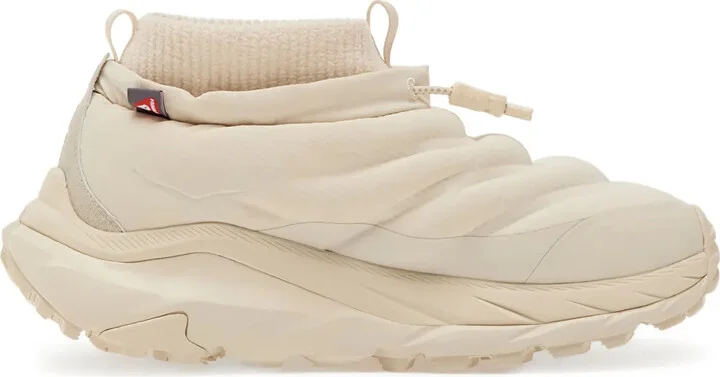 Kaha sneakers
