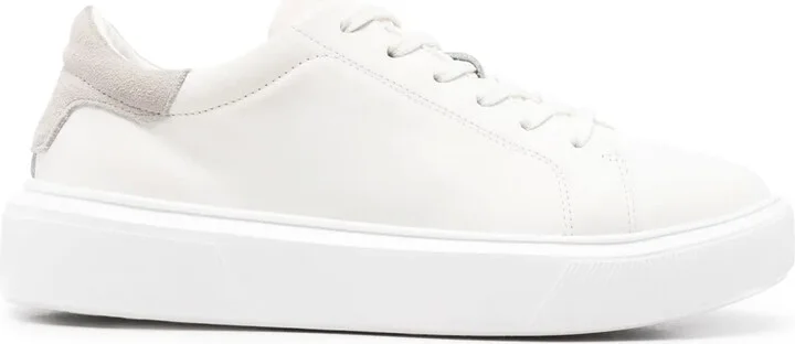 Kaiara low-top sneakers