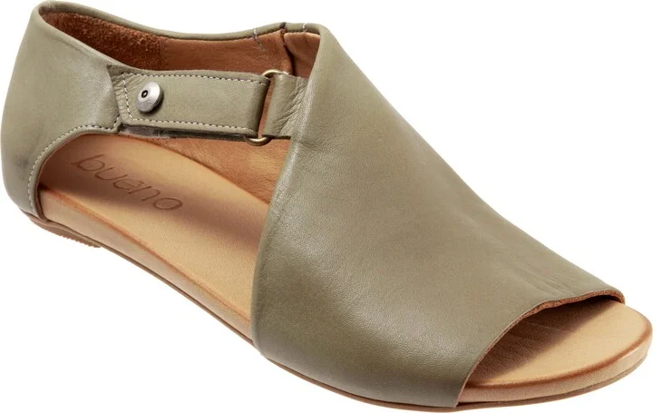 Kale Sandal