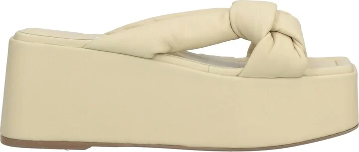 Kallistè Woman Sandals - Image 3