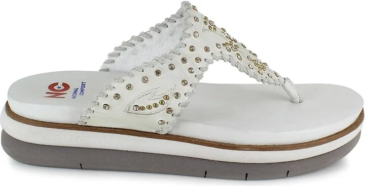 Kamara Crystal Embellished Platform Flip Flop - Image 3