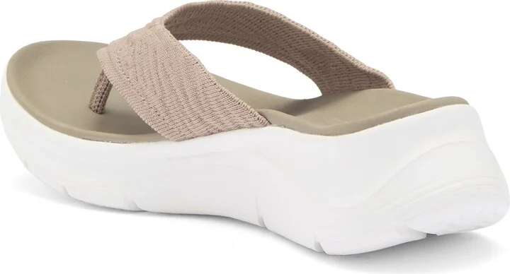 Kamaryn Thong Sandal - Image 8