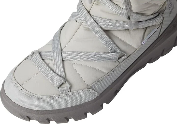 Kamik Snowdon Hi Women's Snow Shoes Black : 7 B - Medium - Image 8