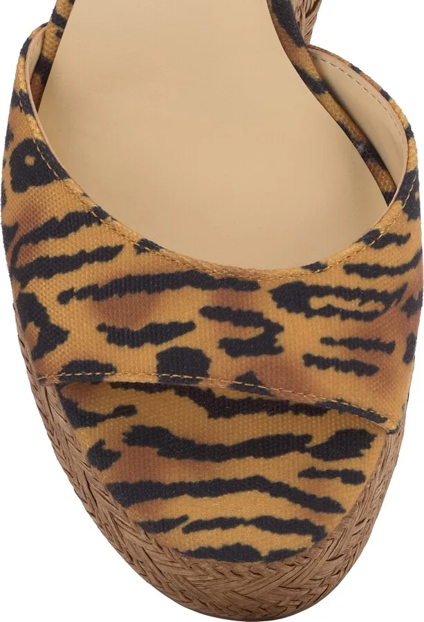 Kamindi Platform Wedge Sandal - Image 8