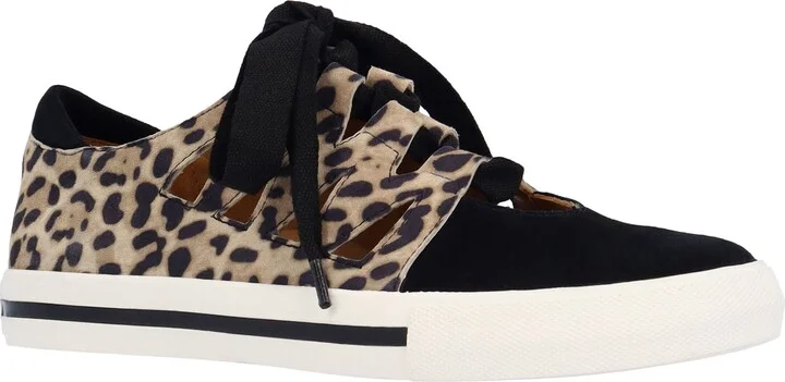 Kanav Sneaker