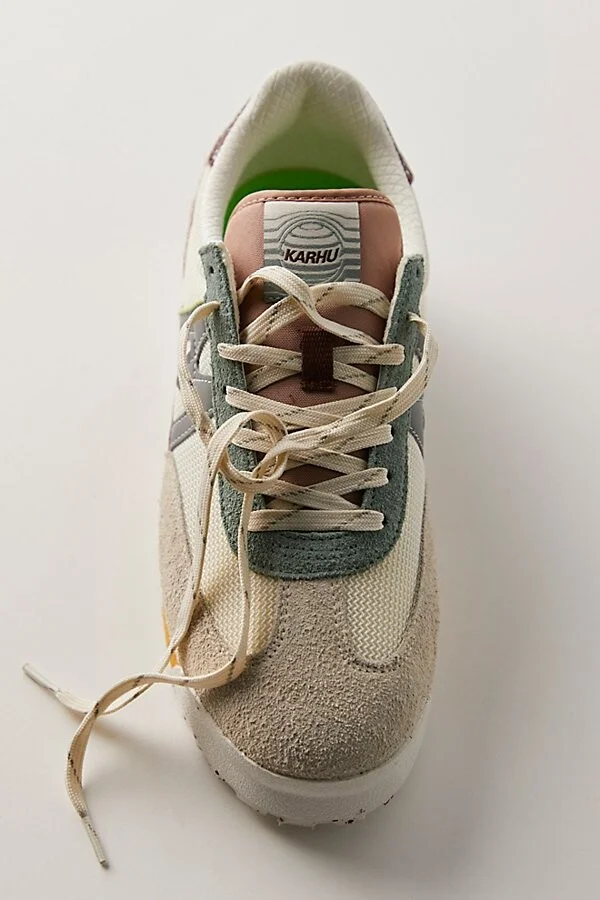 Turtledove/iceberg Green