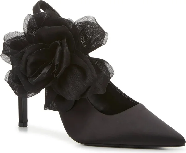 Karl Lagerfeld Paris Savie Pump