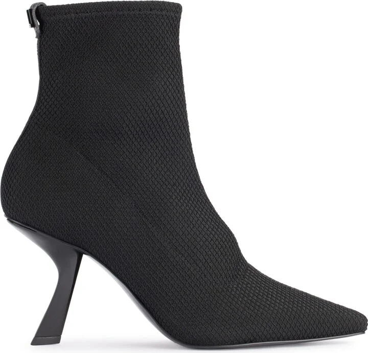 Karl Lagerfeld Paris Women's Kelsa Pull On Booties - Image 10