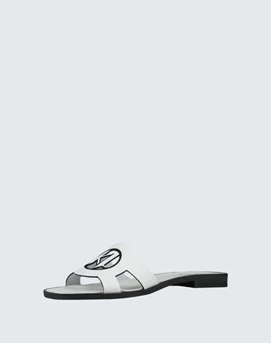 Karl Lagerfeld Skoot Ii Monogram Slide Woman Sandals - Image 2